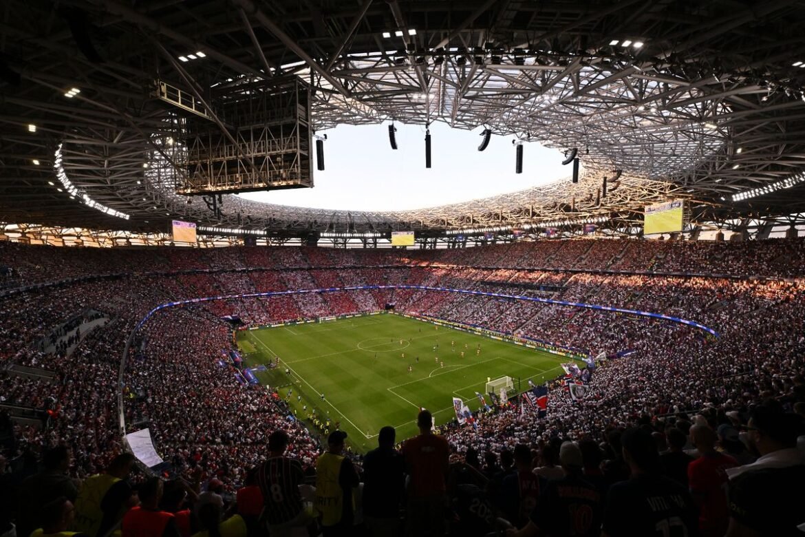 PSG multado e banido após vitória na final da Liga dos Campeões sobre o Arsenal