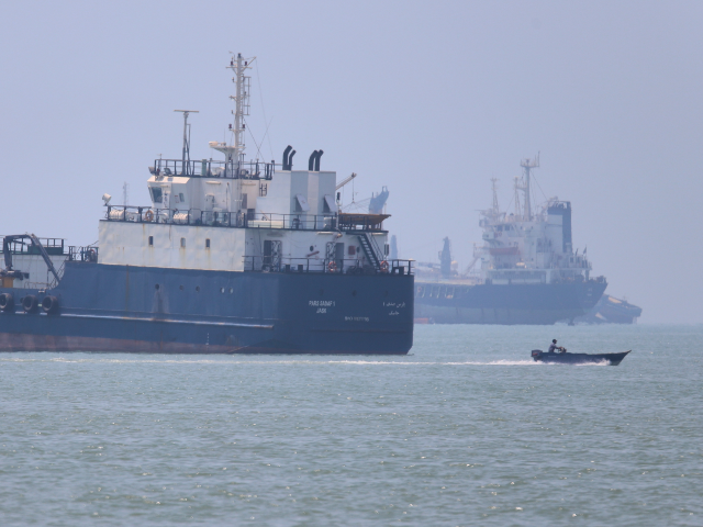 Gigante naval alemã alerta que Estreito de Ormuz é o “novo normal”