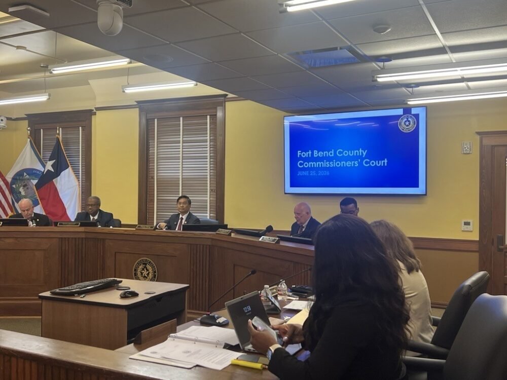 Fort Bend se prepara para uma briga legal sobre o status de Daniel Wong como juiz do condado – Houston Public Media
