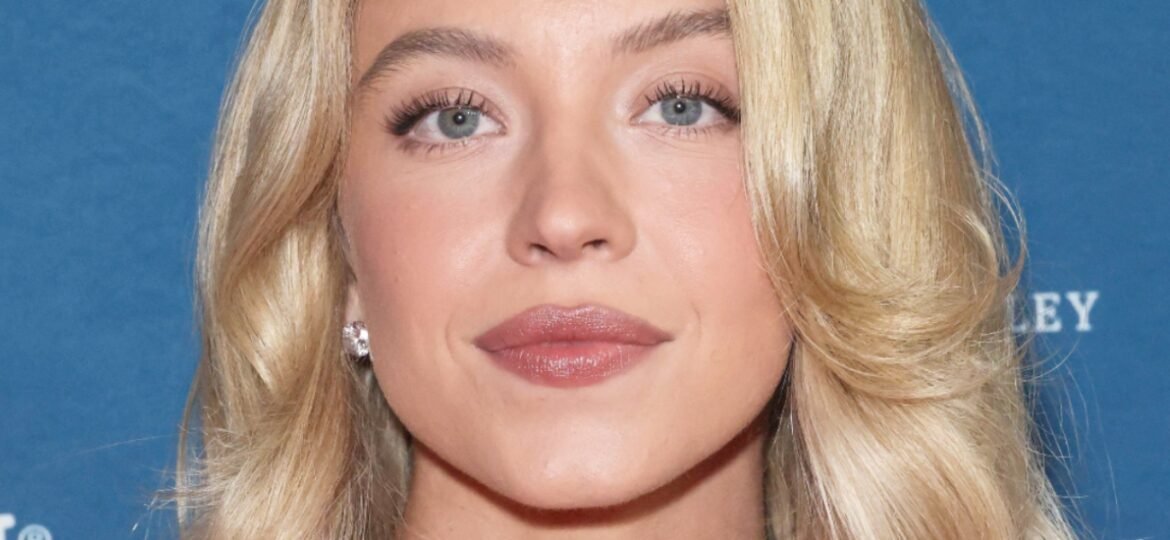 Sydney Sweeney desperta ‘estilo de falar’ em cuecas