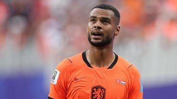 O filho de Cody Gakpo morre no útero