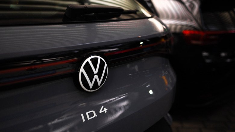 Volkswagen planeja cortar 100 mil empregos