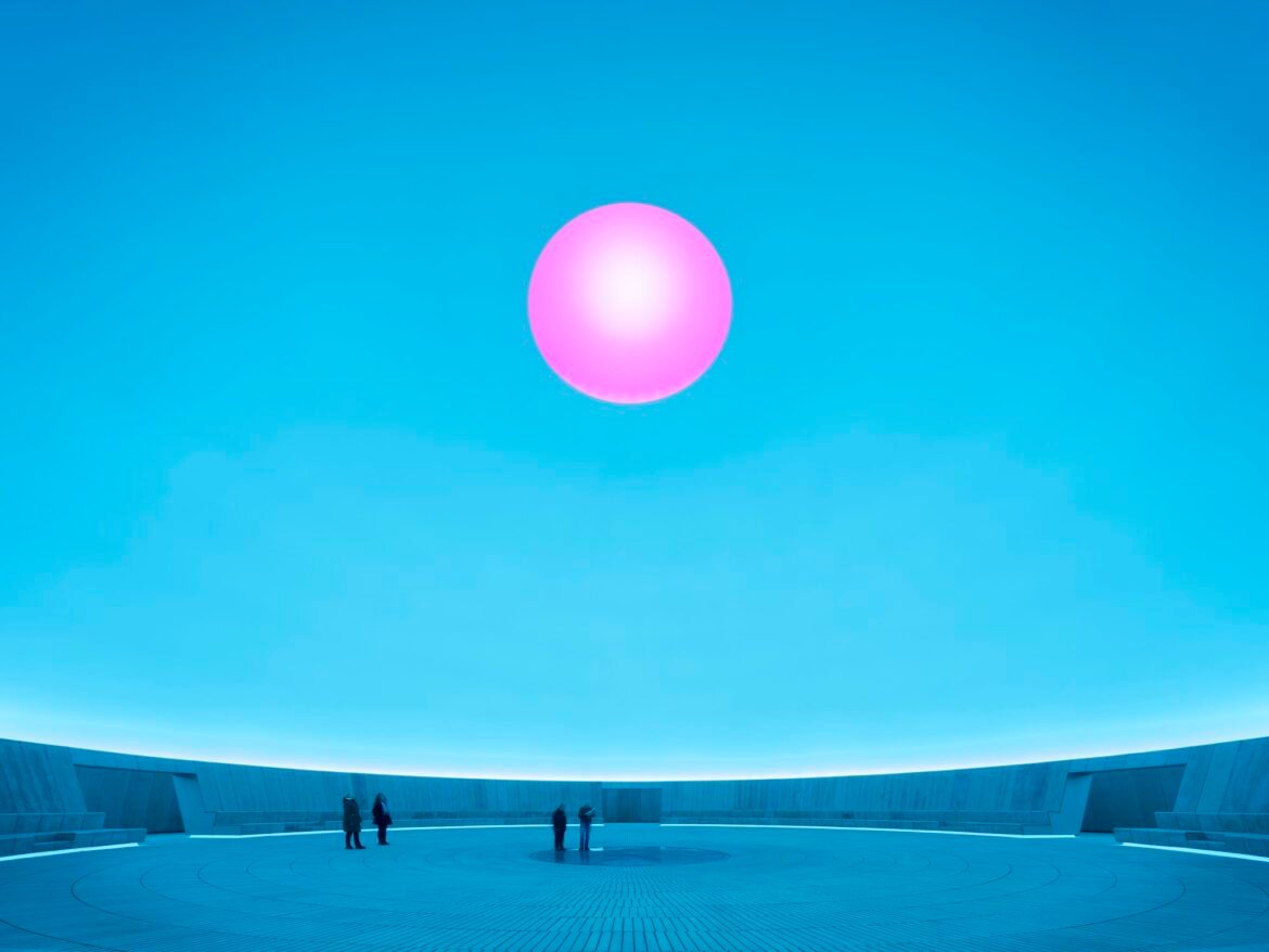 O 100º “Skyscape” de James Turrell estreia em Aarhus – colossal