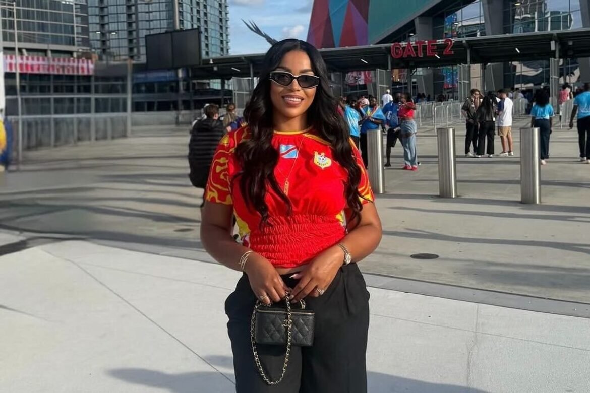 O impressionante WAG do capitão da RDC está chamando a atenção antes do confronto da Copa do Mundo com a Inglaterra