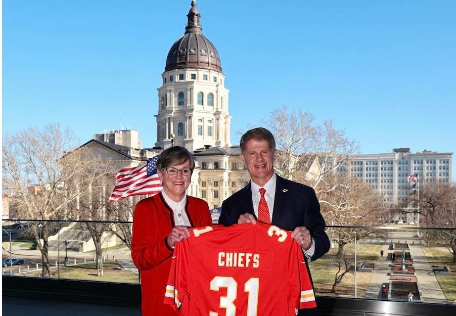 Por que a mudança dos Chiefs para o Kansas pode significar menos renda para seus jogadores