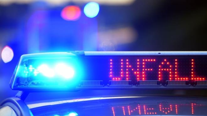 Acidentes: Três feridos graves em colisão frontal