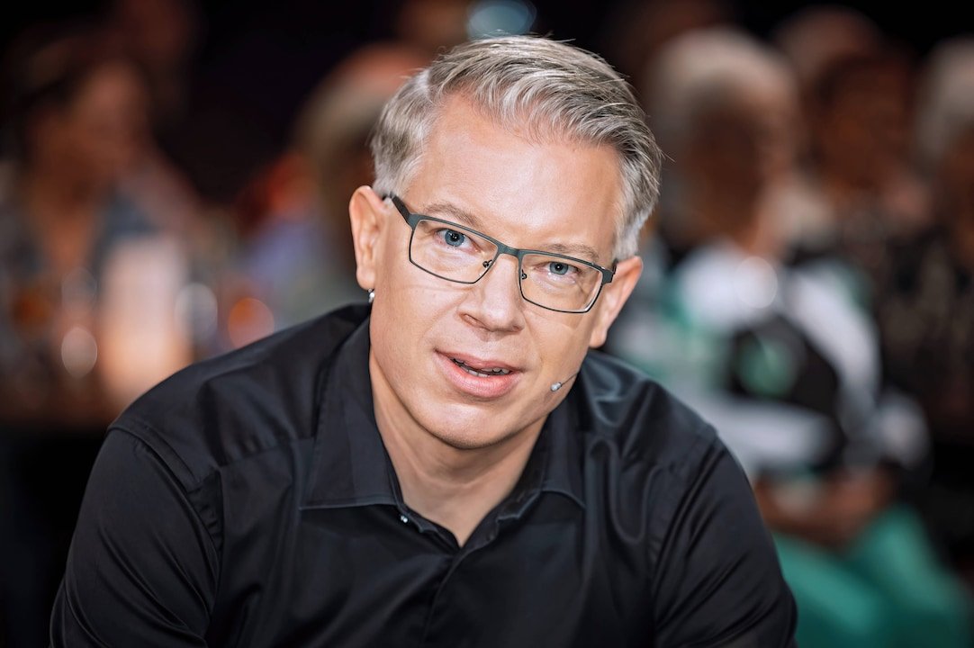 Por causa de comentários políticos: a estrela de “A cova dos leões”, Frank Thelen, perdeu milhões