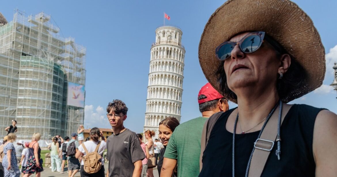 Onda de calor mortal atinge a Europa com alertas vermelhos e recordes devastados