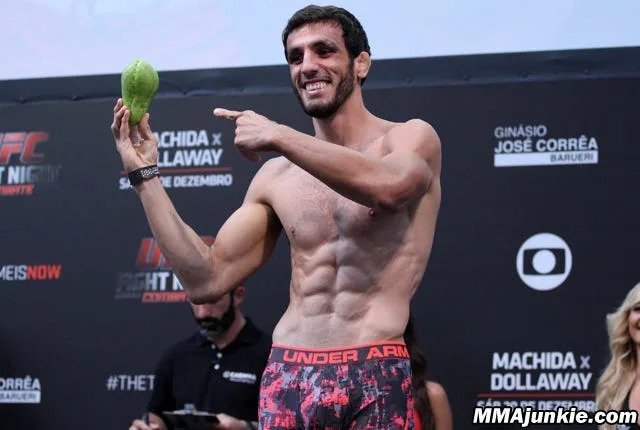 Veteranos do UFC no MMA e no boxe sem luvas, de 17 a 19 de julho