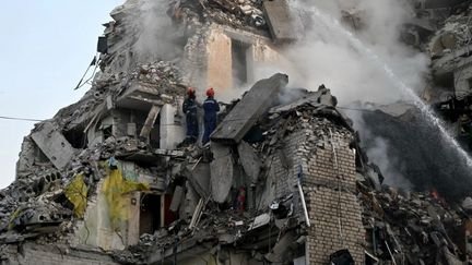 Ataques em Kiev deixam pelo menos 25 mortos, Volodymyr Zelensky diz que seu país retaliará – franceinfo
