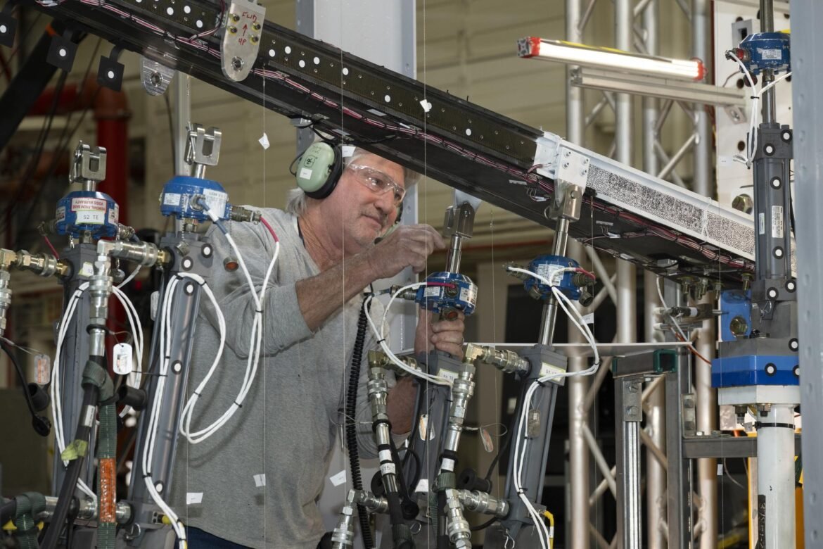 NASA impulsiona novo design de asa para encontrar limites estruturais