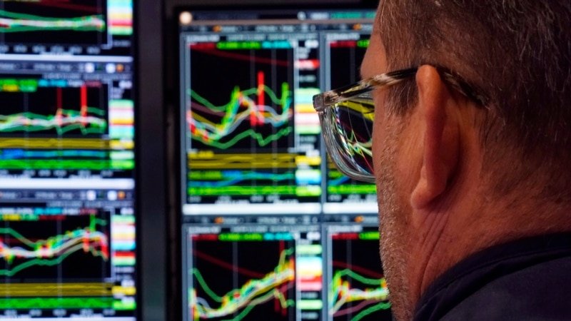 Wall Street caiu 10% abaixo de seu recorde depois que Trump intensificou sua guerra comercial
