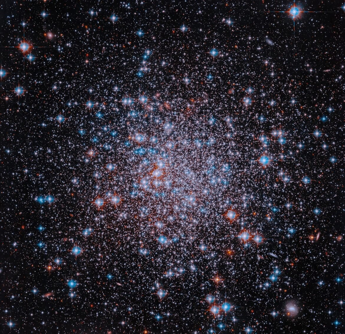 Hubble da NASA espia Stellar Sparkler para 4 de julho