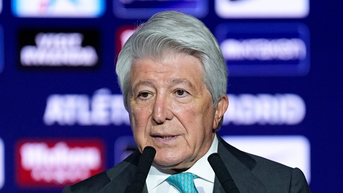 “Julián López é jogador do Atlético”