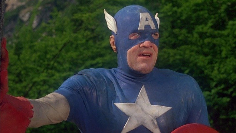 Qual filme patriótico de super-herói é o pior?