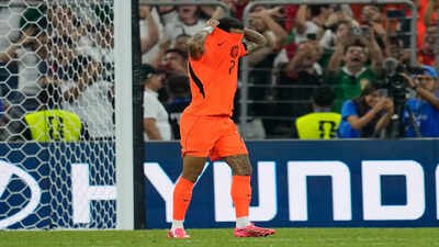 Veja: 29 de junho déjà vu! Justin Kluivert repete o desgosto de pênalti de Patrick Kluivert 26 anos depois | Notícias de futebol