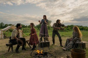 O estilista Mitchell Travers fala sobre ‘Tiny House on the Prairie’