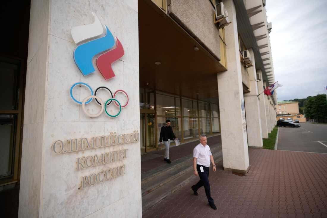 COI abre caminho para atletas russos retornarem às Olimpíadas: NPR
